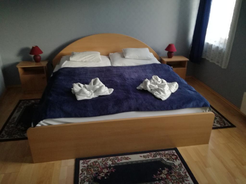 Hotel Arany Trofea Erlau Exterior foto