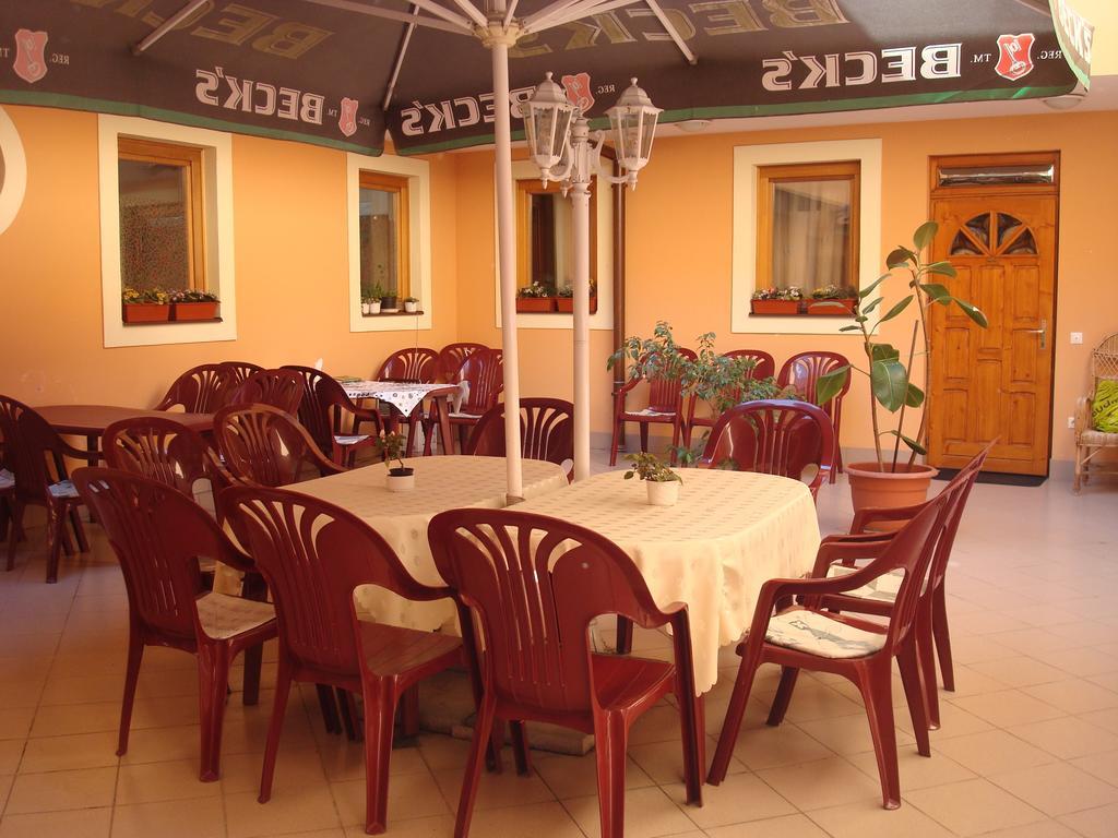 Hotel Arany Trofea Erlau Exterior foto