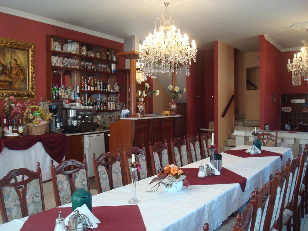 Hotel Arany Trofea Erlau Exterior foto